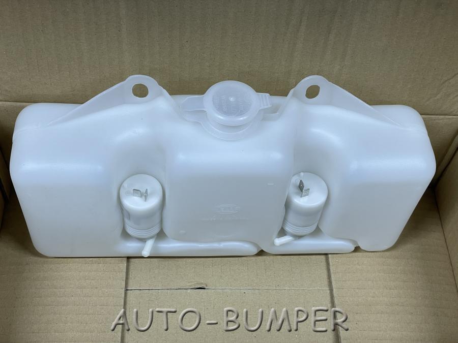 Case 570LXT (1/98-12/01) Бачок омывателя E46560